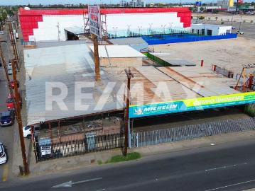 TERRENO COMERCIAL EN VENTA