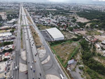 Terreno comercial en venta blvd Fundadores, en Saltillo 5,000 m2