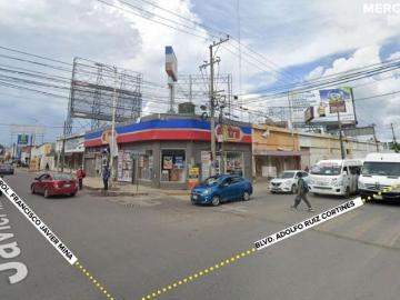 TERRENO COMERCIAL EN VENTA EN AV RUIZ CORTINES F 1157