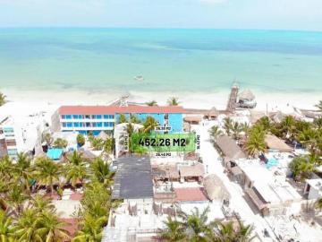 Terreno comercial en venta en Holbox