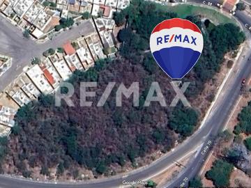 TERRENO COMERCIAL EN CAUCEL