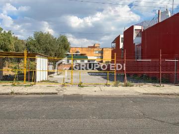 TERRENO COMERCIAL EN RENTA SOBRE LA 16 DE SEPTIEMBRE Y 31 PONIENTE