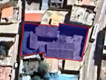 Terreno con casa antigua en el centro de la ciudad de Ayacucho