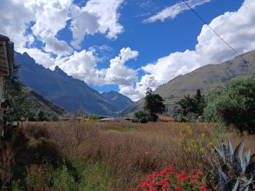 TERRENO CON CASA EN VENTA cerca al PUMA CALCA CUSCO