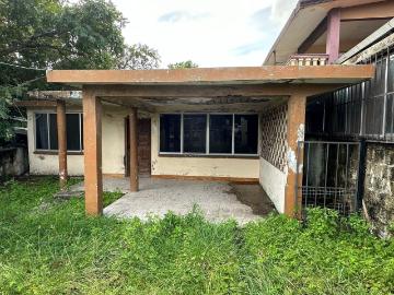 Terreno con Casa en Venta en Col. Hidalgo Oriente, Ciudad Madero