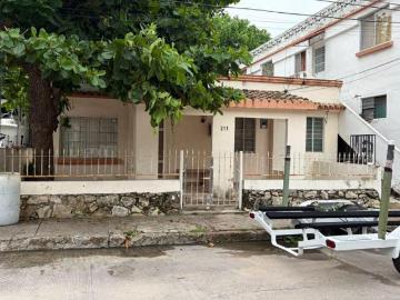 TERRENO CON CONSTRUCCION EN VENTA UBICADO EN COL. MARTOCK, TAMPICO
