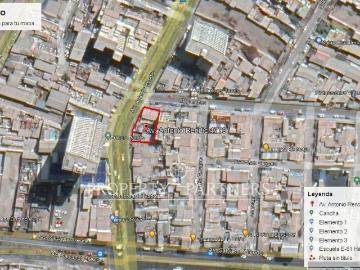 Terreno con dos viviendas, ideal para inversión
