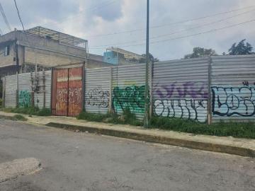 TERRENO CON PROYECTO DE VIVIENDA DE INTERES SOCIAL