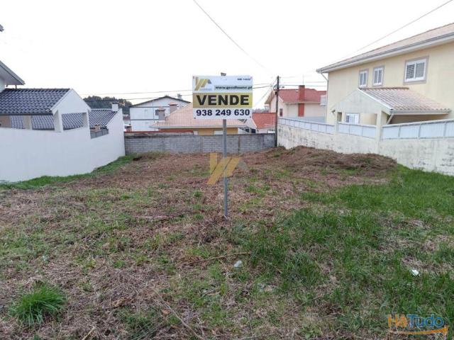 Terreno construção de moradia de 4 frentes | 26064058910