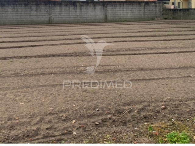 TERRENO CONSTRUÇÃO ESTELA