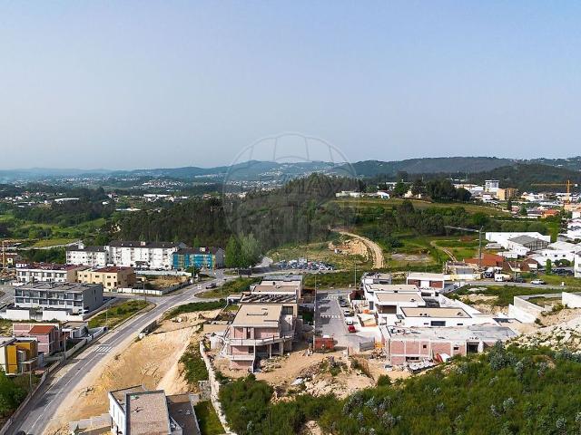 Terreno, Cristelos Boim Ordem