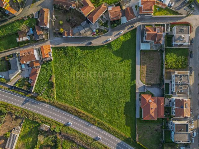 Terreno de Construção em Alvelos