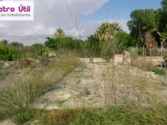 TERRENO DE 17.000 M2 JUNTO A VIA PARQUE