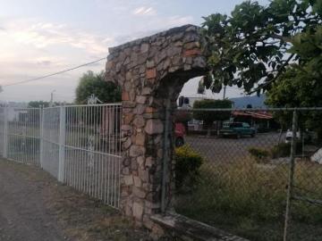 terreno de 18x36,653 m2