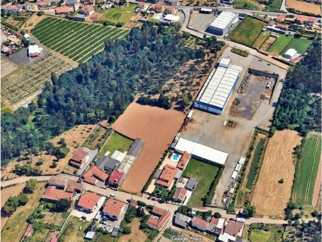 Terreno de 10600 m2 à venda Valongo, Porto