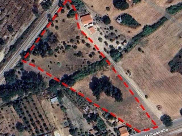 Terreno de 10 750 m2