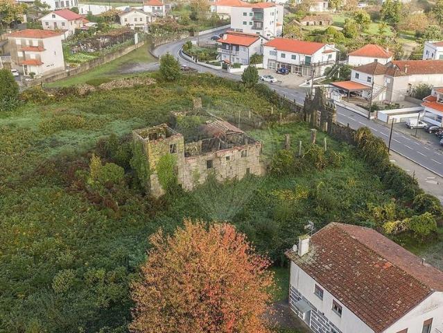 Terreno de 12214 m2 à venda Figueiró, Porto