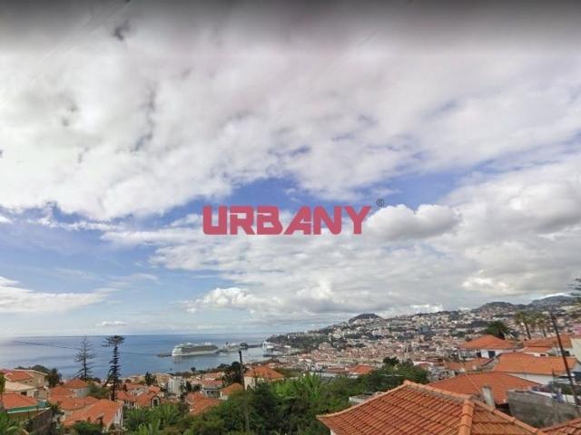 Terreno de 1230 m2 Funchal, Portugal