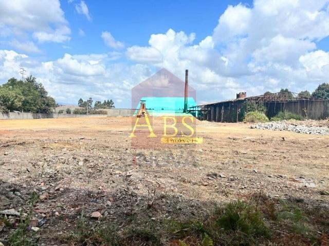 Terreno de 1277 m2 Vila Verde, Portugal
