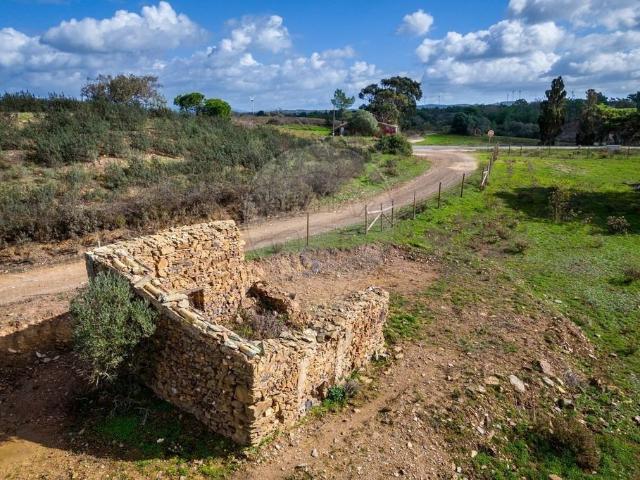 Terreno de 295500 m2 à venda Aljezur, Portugal