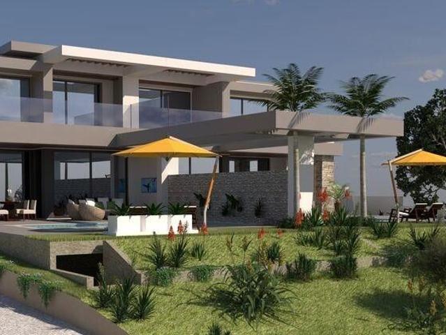 Terreno de 2028 m2 à venda Boliqueime, Faro