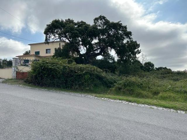 Terreno de 2220 m2, Vistas Castelo, em Leiria