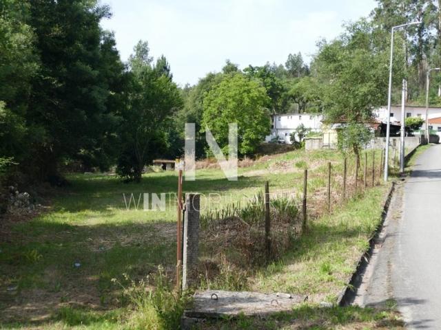 Terreno de 2240 m2 Vila Nova de Famalicão, Braga