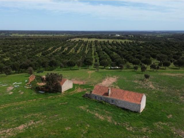 Terreno de 350 m2 à venda Santiago do Cacém, Portugal