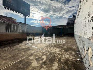 Terreno de 375 m2 en venta, sobre la 11 Sur a un costado del Club de Golf Campestre