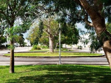 Terreno de 300 m2 en venta, Praderas del Mayab Conkal