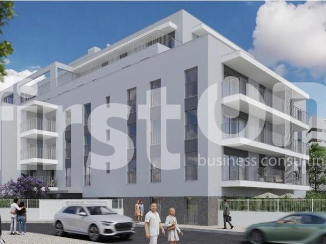 Terreno de 3045 m2 à venda Setúbal