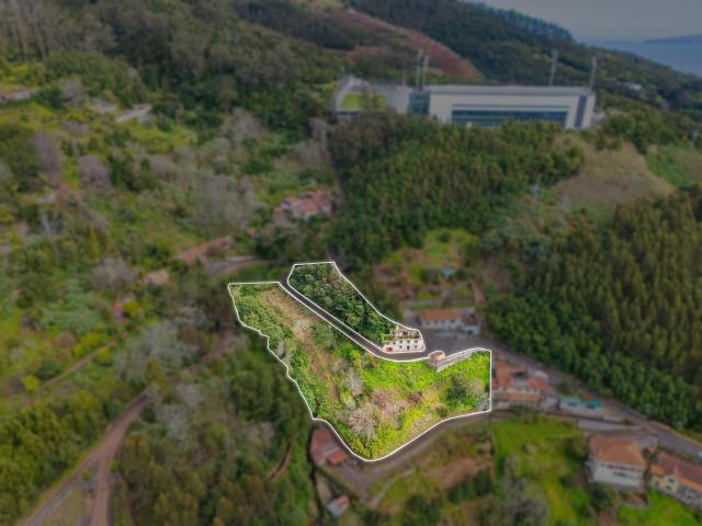 Terreno de 4500m2 na Choupana Santa Maria Maior