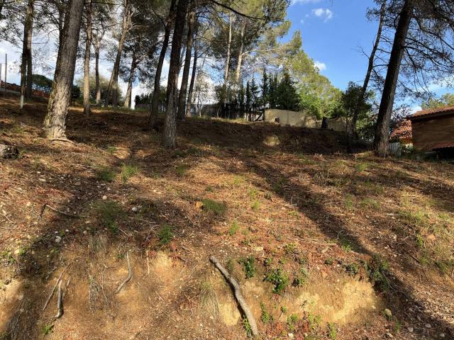 TERRENO DE 484M EN CAN MIR BASTANTE LLANO