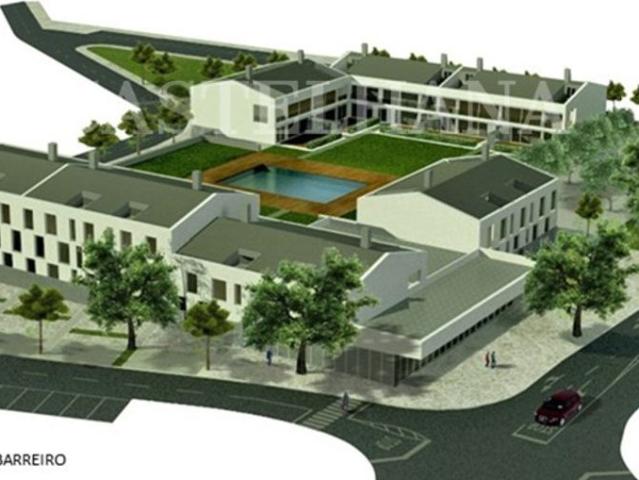 Terreno de 4940 m2 à venda Barreiro, Setúbal