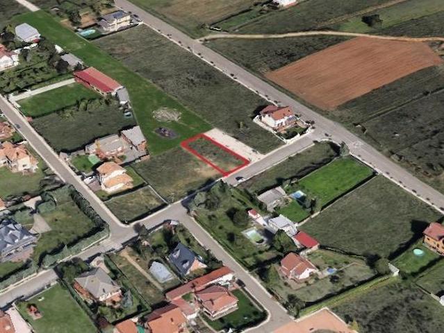 TERRENO DE 521 M2 EN EL CAMINON EN VILLARRODRIGO DE LAS REGUERAS LEON