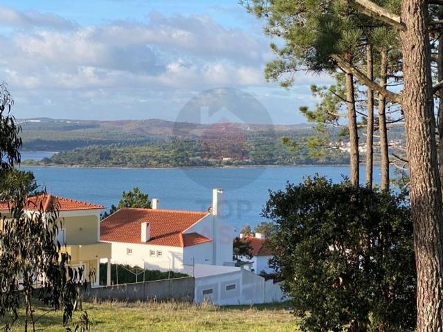 Terreno de 760 m2 à venda Caldas da Rainha, Leiria