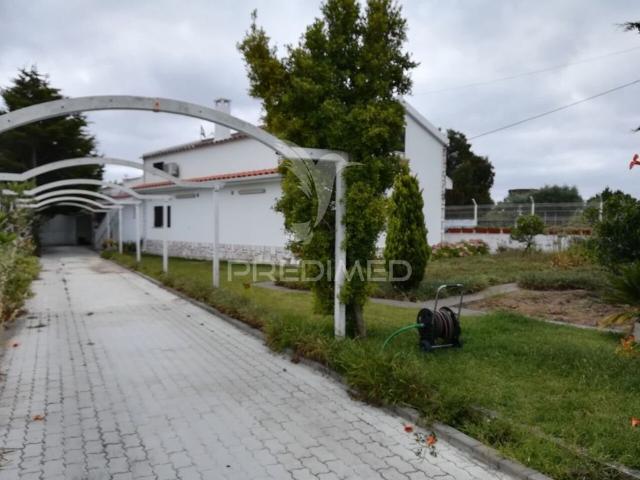Terreno de 7050 m2 Seixal, Setúbal