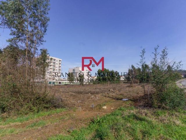 Terreno de 9786 m2 Valongo, Portugal