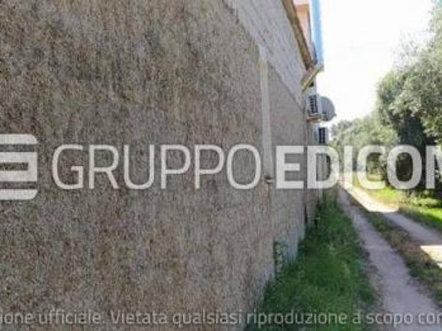 Terreno di 1500 mq in vendita a Gioia Tauro Rif. 4552600