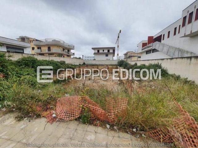 Terreno di 1053 mq in vendita a Bitonto Rif. 3556440