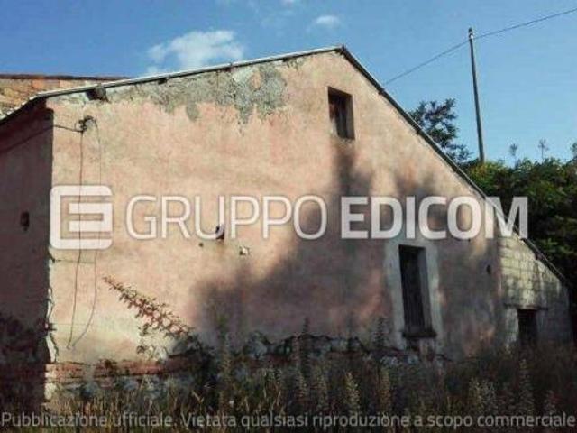 Terreno di 1110 mq in vendita a Luzzi Rif. 4550066