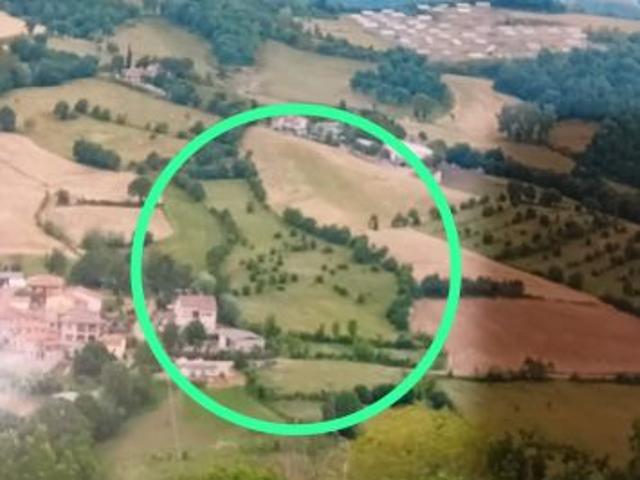 Terreno di 13.670mq con lotto edificabile di 258mq a Poppi Arezzo