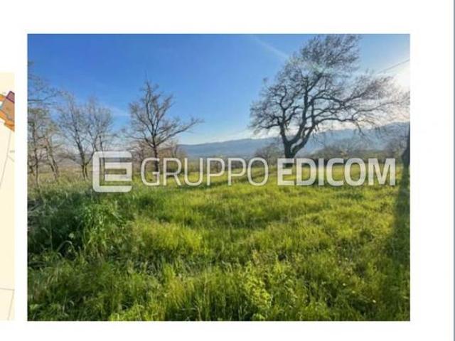 Terreno di 2140 mq in vendita a Morcone Rif. 4554722