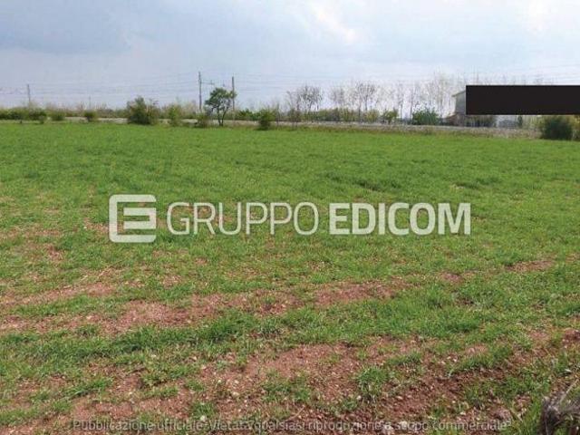 Terreno di 23912 mq in vendita a Paese Rif. 4549347