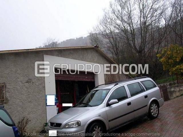 Terreno di 391 mq in vendita a Castrolibero Rif. 4552728