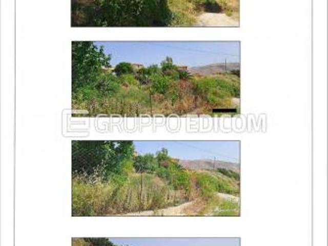 Terreno di 566 mq in vendita a Castronovo di Sicilia Rif. 4550641