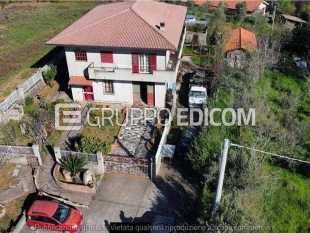 Terreno di 949 mq in vendita a Centrache Rif. 4553433