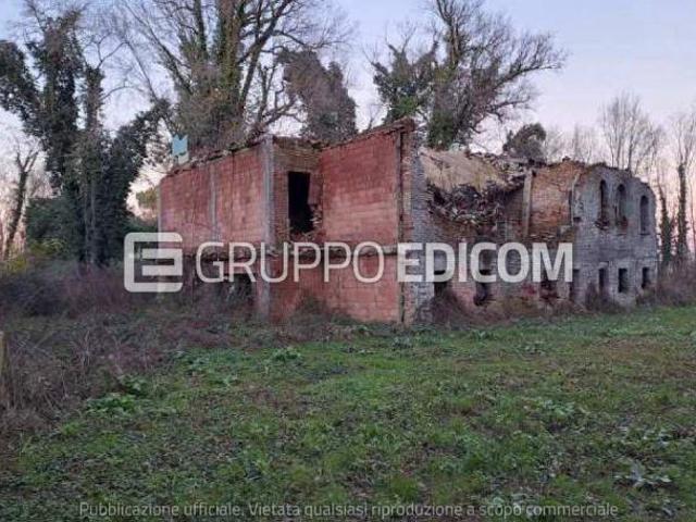 Terreno di 9373 mq in vendita a Mogliano Veneto Rif. 4551936