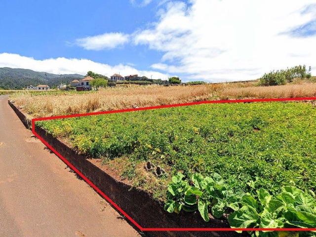 Terreno Exclusivo na Fajã da Ovelha Maloeira, Calheta, Madeira