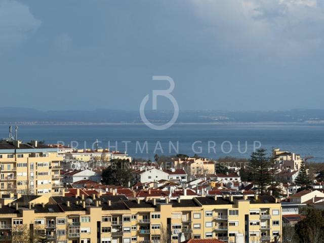 Terreno exclusivo para construção urbana no Estoril